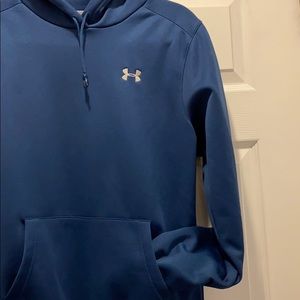 UNDER ARMOUR hoodie